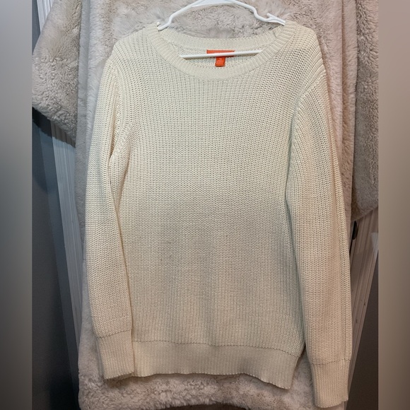 Joe Fresh Women’s Cream Sweater - Picture 1 of 3